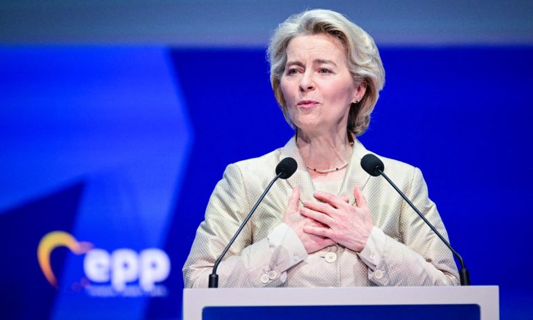 Von der Leyen: Avrupa, Yunanistan ve Danimarka ile birlikte yas tutuyor