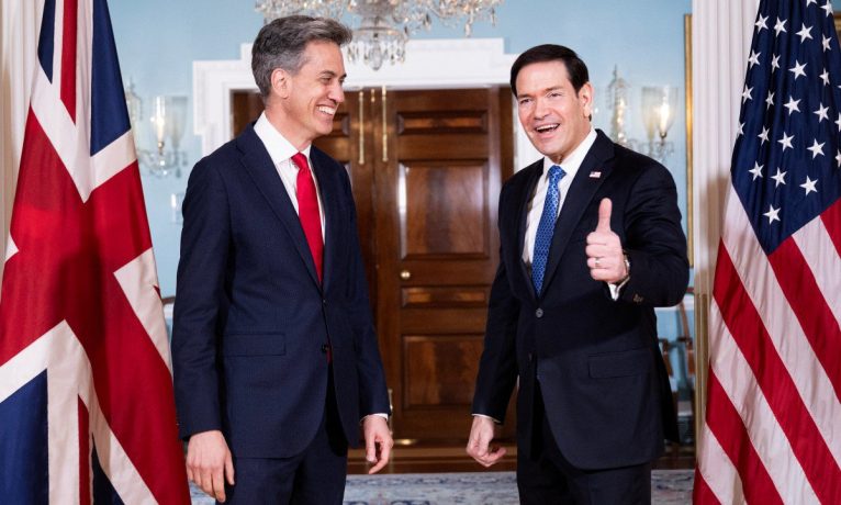 Rubio ile Miliband görüştü: Gündemde Ukrayna ve Avrupa’nın güvenliği vardı