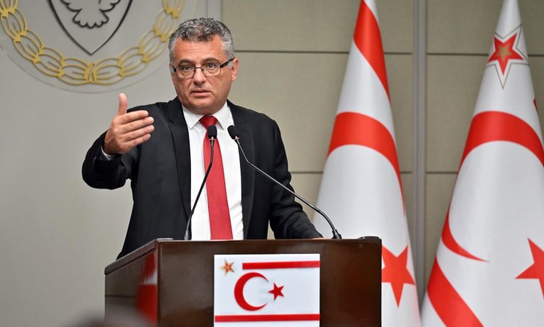 Erhürman: “Şimdi kartlar yeniden dağıtılacak!”