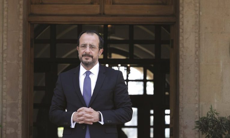 Hristodulidis hükümetinde kabine değişikliği