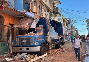 Kolombiya’da 7,4 büyüklüğünde deprem: En az 132 kişi hayatını kaybetti