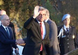 Kathimerini: Lefkoşa AB’ye, Brüksel ise Erhürman’a yatırım yapıyor