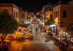 Kadınlar tuvaletinde kamera bulundu: Restoranlara denetim geliyor