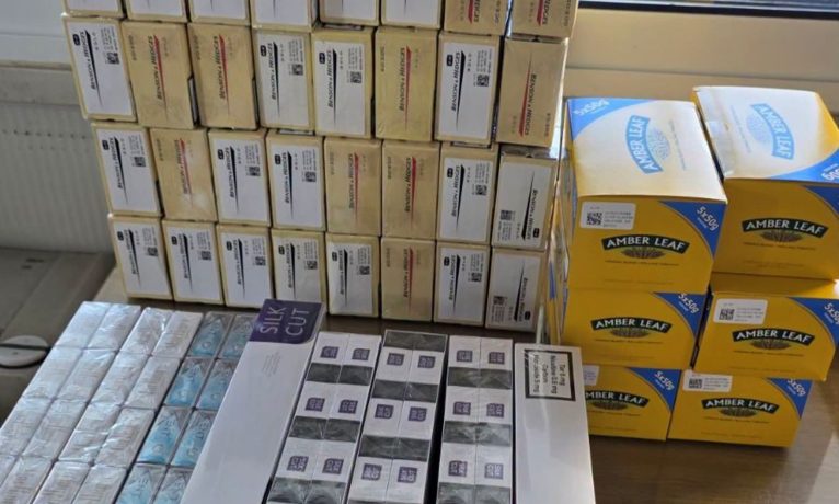 Metehan’da 9 bin 400 sigara ve 1,5 kilo tütün ele geçirildi