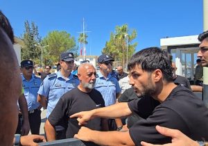 Filo Jet faciası I Kayıp yakını güvenlik kapısını aştı: Limanda arbede yaşandı