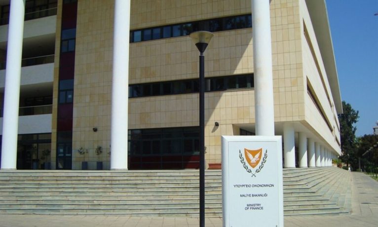 ABD iş dünyasından Kıbrıs’a vergi uyarısı: Yeni yatırımlar başka ülkelere kayabilir
