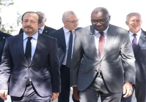 Hristodulidis masaya 19 başlık götürdü