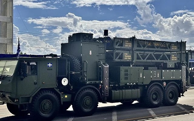 Times of Israel yorumu: Kıbrıs askeri geçitte İsrail’le stratejik ortaklığını görünür hale getirdi