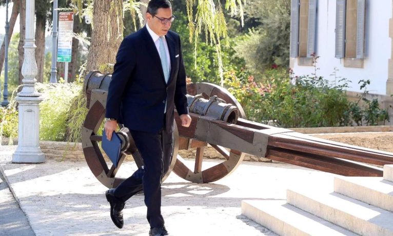 Kombos’tan Guterres’e: “Kıbrıs için müzakere çerçevesini neden hala sunmadı?”