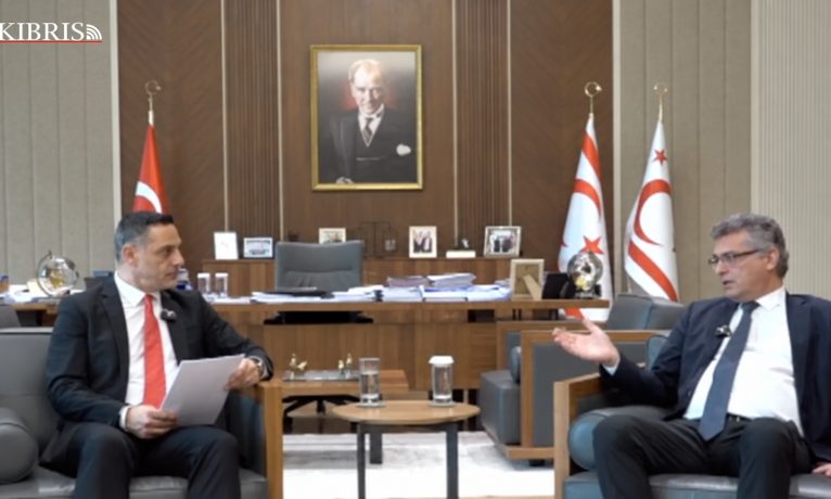 Erhürman ilk kez açıkladı: “Maraş BM’ye, Mağusa Limanı AB kontrolüne” önerisini reddettim