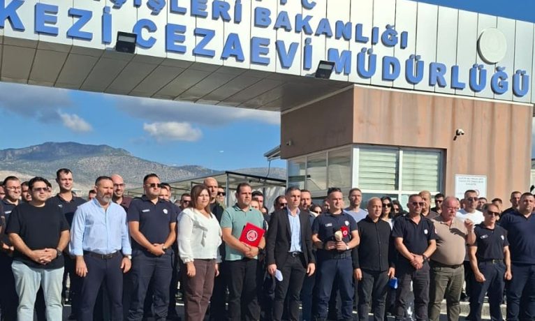 Merkezi Cezaevi’ndeki grev 60 günlük erteleme kararı nedeniyle askıya alındı