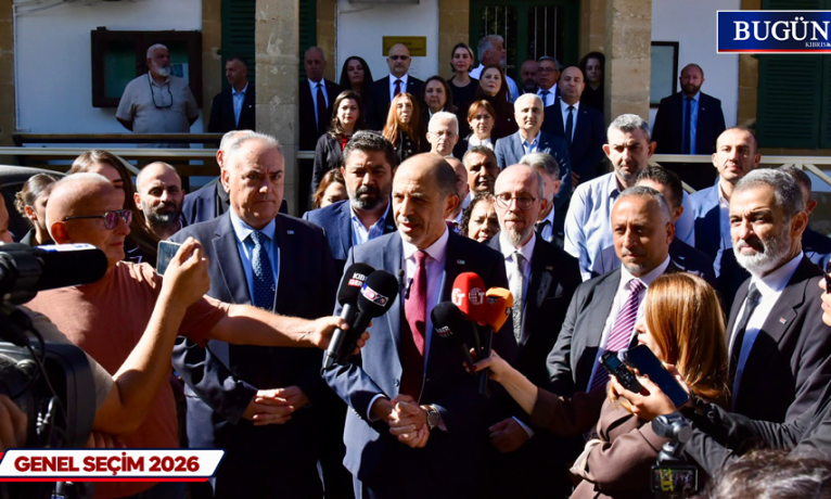 HP milletvekili adaylarını YSK’ya sundu: Özersay, “Bu temizlik bir kök temizliği olacak”
