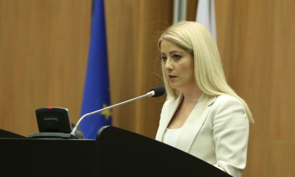 DİSİ’de başkanlık yarışı yeniden şekillendi: Annita Dimitriu adaylıktan çekildi
