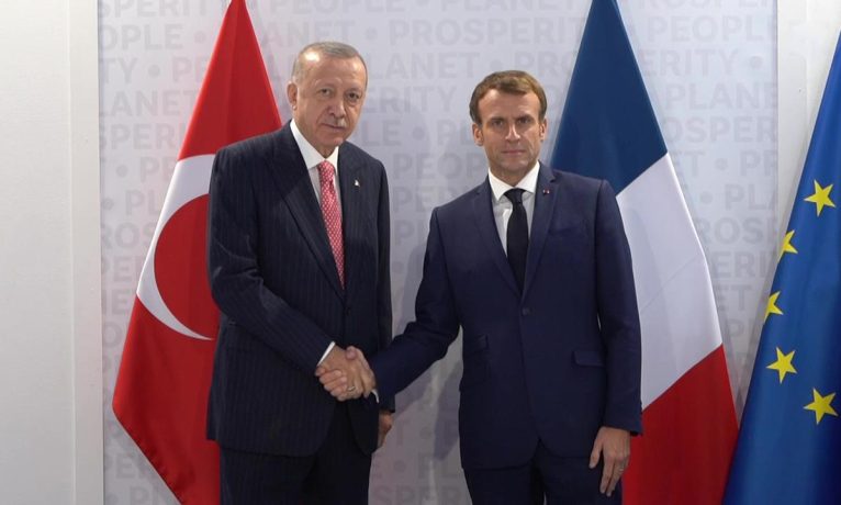 Erdoğan ile Macron görüştü: BM Genel Sekreterliği ve COP31 gündemde